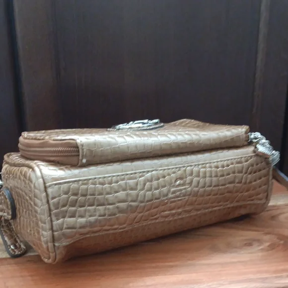 Kathy Van Zeeland Croc-Embossed Brown Crossbody Bag - Picture 8 of 15